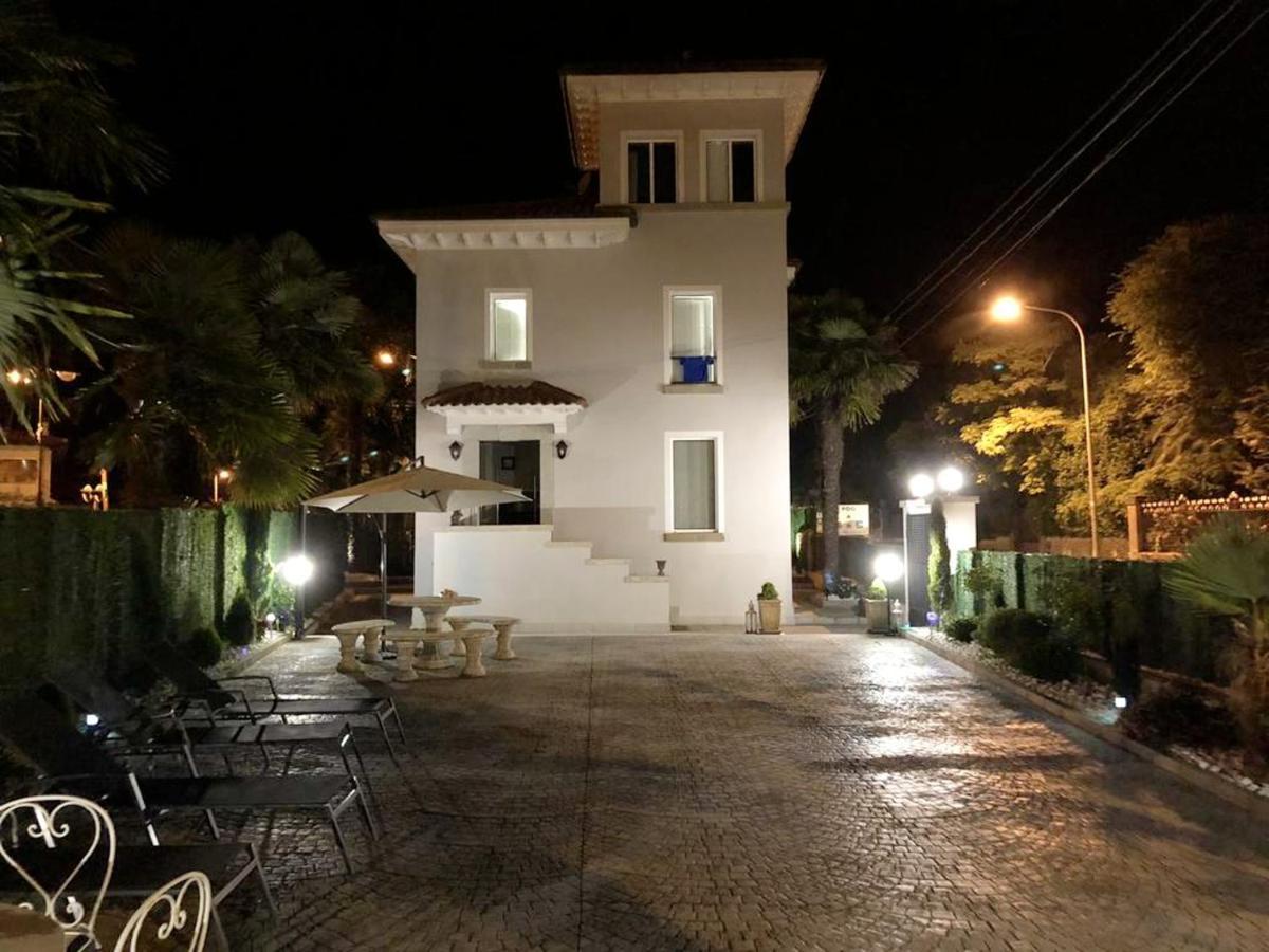 Beautiful Holiday Home In Po De Llanes With Sea View Bagian luar foto