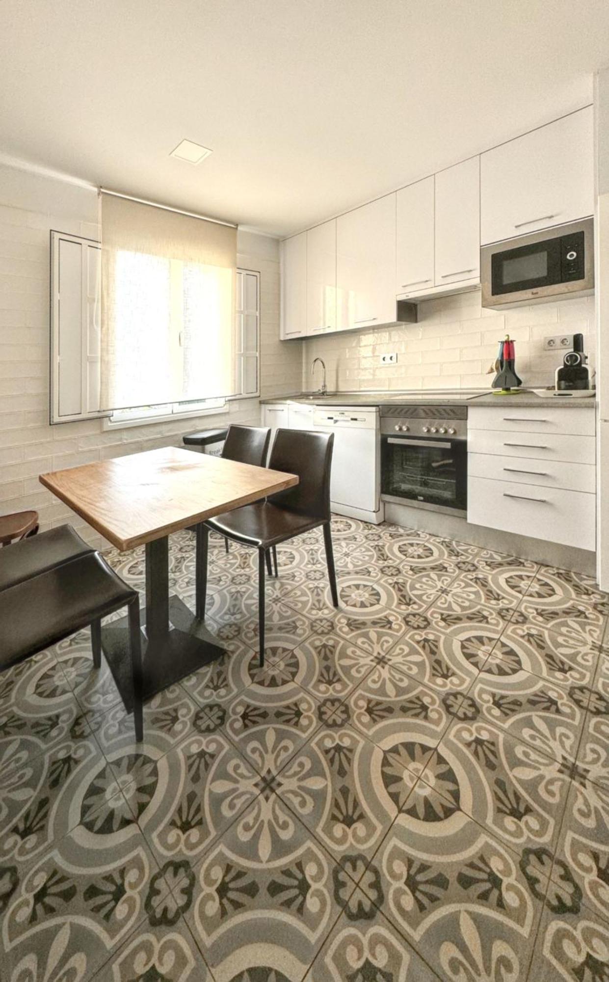 Beautiful Holiday Home In Po De Llanes With Sea View Bagian luar foto
